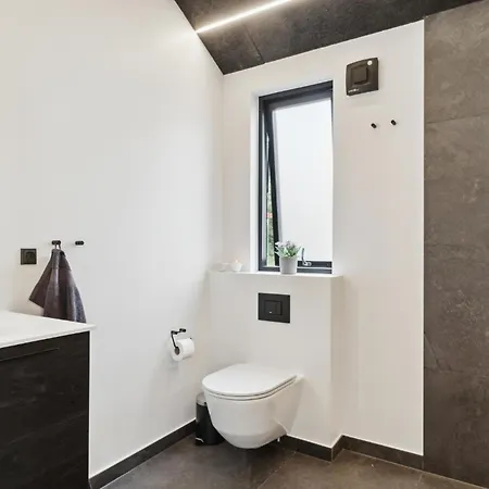 6 Bedroom Pet Friendly In Vakantiehuis *