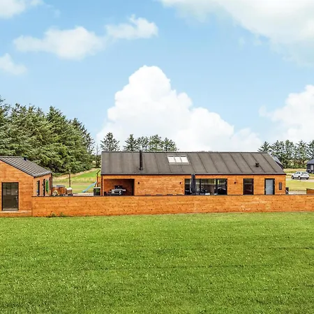 Vakantiehuis 6 Bedroom Pet Friendly In Løkken